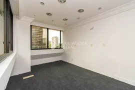 Conjunto Comercial / Sala para alugar, 70m² no Auxiliadora, Porto Alegre - Foto 10