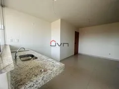 Apartamento com 3 Quartos à venda, 66m² no Novo Mundo, Uberlândia - Foto 4