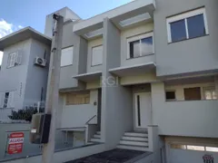 Casa com 3 Quartos à venda, 197m² no Espiríto Santo, Porto Alegre - Foto 4