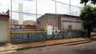 Galpão / Depósito / Armazém à venda, 650m² no Tocantins, Uberlândia - Foto 2