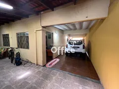 Casa com 3 Quartos à venda, 138m² no Vila Santa Isabel, Anápolis - Foto 2