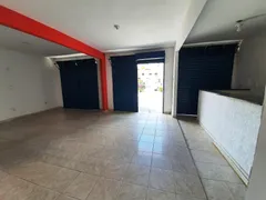 Casa Comercial com 3 Quartos à venda, 226m² no Bacaxá, Saquarema - Foto 23