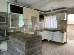 Casa com 3 Quartos à venda, 196m² no São Luís, Canoas - Foto 3