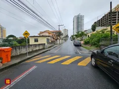 Casa com 3 Quartos à venda, 109m² no Barreiros, São José - Foto 2