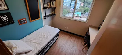Apartamento com 2 Quartos para alugar, 60m² no Teresópolis, Porto Alegre - Foto 17