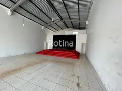 Galpão / Depósito / Armazém para alugar, 300m² no Dom Almir, Uberlândia - Foto 3