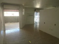 Loja / Salão / Ponto Comercial com 4 Quartos para alugar, 392m² no Vila União, Fortaleza - Foto 3