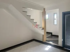 Casa com 3 Quartos para alugar, 110m² no Interlagos, Vila Velha - Foto 2