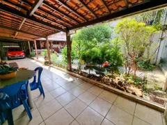 Casa com 3 Quartos à venda, 360m² no Santa Amélia, Belo Horizonte - Foto 23