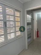 Casa Comercial para alugar, 300m² no Centro, São José dos Pinhais - Foto 6