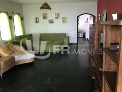 Fazenda / Sítio / Chácara com 3 Quartos à venda, 300m² no Centro, Aracoiaba da Serra - Foto 13