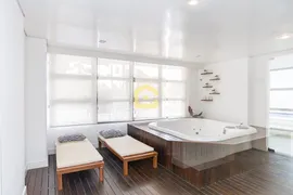 Apartamento com 2 Quartos à venda, 69m² no Capão Raso, Curitiba - Foto 85