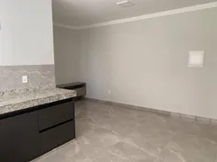 Apartamento com 2 Quartos à venda, 52m² no Tubalina, Uberlândia - Foto 4