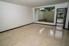 Casa com 4 Quartos à venda, 200m² no Interlagos, Vila Velha - Foto 8