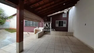 Casa de Condomínio com 3 Quartos à venda, 160m² no Taiaman, Uberlândia - Foto 1