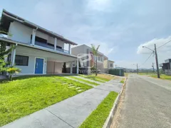 Casa com 4 Quartos para alugar, 264m² no Santa Regina, Camboriú - Foto 2