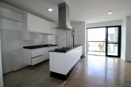 Apartamento com 3 Quartos para alugar, 115m² no Santo Inácio, Curitiba - Foto 9