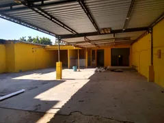 Terreno / Lote Comercial para alugar, 300m² no Comendador Soares, Nova Iguaçu - Foto 2