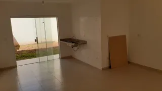 Casa com 3 Quartos à venda, 125m² no Granja Daniel, Taubaté - Foto 2