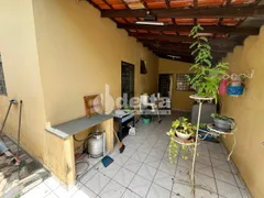 Casa com 3 Quartos à venda, 178m² no Osvaldo Rezende, Uberlândia - Foto 24