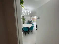 Apartamento com 3 Quartos para alugar, 130m² no Jurerê, Florianópolis - Foto 2
