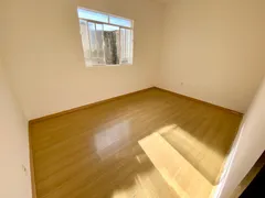 Casa com 3 Quartos para alugar, 360m² no Parque Recreio, Contagem - Foto 17