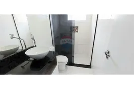 Casa de Condomínio com 3 Quartos para alugar, 250m² no Aldeia da Serra, Santana de Parnaíba - Foto 33