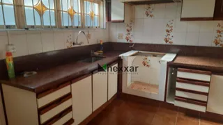 Casa Comercial com 3 Quartos para alugar, 335m² no Jardim Europa, Valinhos - Foto 15