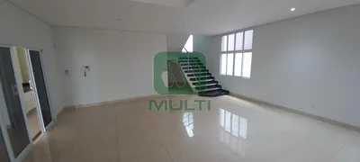 Casa de Condomínio com 3 Quartos à venda, 250m² no Jardim Karaíba, Uberlândia - Foto 3