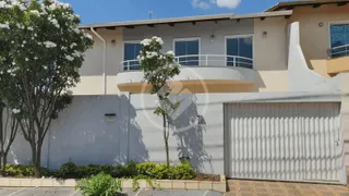 Casa de Condomínio com 4 Quartos à venda, 220m² no Jardim Atlântico, Goiânia - Foto 1