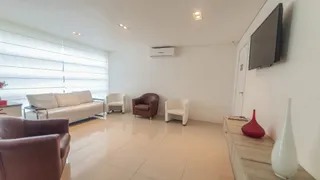 Casa Comercial à venda, 155m² no Atiradores, Joinville - Foto 18