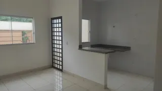 Casa com 3 Quartos à venda, 80m² no Conjunto Primavera, Goiânia - Foto 4