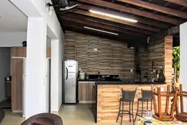 Casa com 3 Quartos à venda, 216m² no Vila Nogueira, Campinas - Foto 13