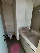 Casa de Condomínio com 3 Quartos para alugar, 240m² no Jardim Botânico, Uberlândia - Foto 17