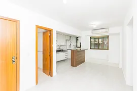 Apartamento com 2 Quartos para alugar, 59m² no Cristal, Porto Alegre - Foto 12
