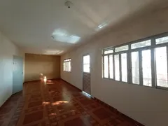 Galpão / Depósito / Armazém para alugar, 300m² no Vila Sabrina, São Paulo - Foto 9