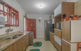 Casa com 3 Quartos à venda, 193m² no Sarandi, Porto Alegre - Foto 9