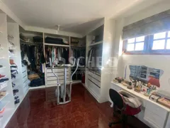 Casa com 3 Quartos para alugar, 396m² no Campo Grande, São Paulo - Foto 16