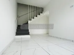 Casa de Vila com 2 Quartos à venda, 61m² no Jardim Ametista, Sorocaba - Foto 2