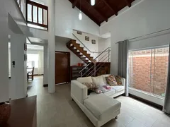 Casa com 3 Quartos à venda, 250m² no Fazenda da Armacao, Governador Celso Ramos - Foto 2