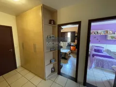 Casa com 4 Quartos à venda, 320m² no Castelo, Belo Horizonte - Foto 25