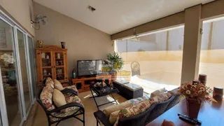 Casa de Condomínio com 4 Quartos à venda, 330m² no Jardim do Lago, Uberaba - Foto 11