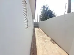 Casa com 3 Quartos para alugar, 221m² no Centro, Araraquara - Foto 22