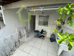 Casa com 3 Quartos à venda, 101m² no Caonze, Nova Iguaçu - Foto 11