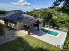Casa de Condomínio com 4 Quartos à venda, 400m² no Pedro do Rio, Petrópolis - Foto 3