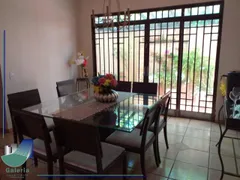 Casa com 3 Quartos para alugar, 201m² no Jardim Califórnia, Ribeirão Preto - Foto 8