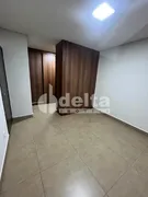 Casa com 3 Quartos à venda, 124m² no Aclimacao, Uberlândia - Foto 5