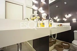 Apartamento com 3 Quartos para alugar, 220m² no Itaim Bibi, São Paulo - Foto 9
