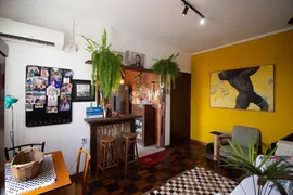 Apartamento com 2 Quartos à venda, 61m² no Petrópolis, Porto Alegre - Foto 1