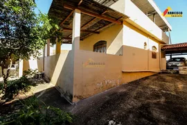 Casa com 3 Quartos à venda, 60m² no Sagrada Família, Divinópolis - Foto 13